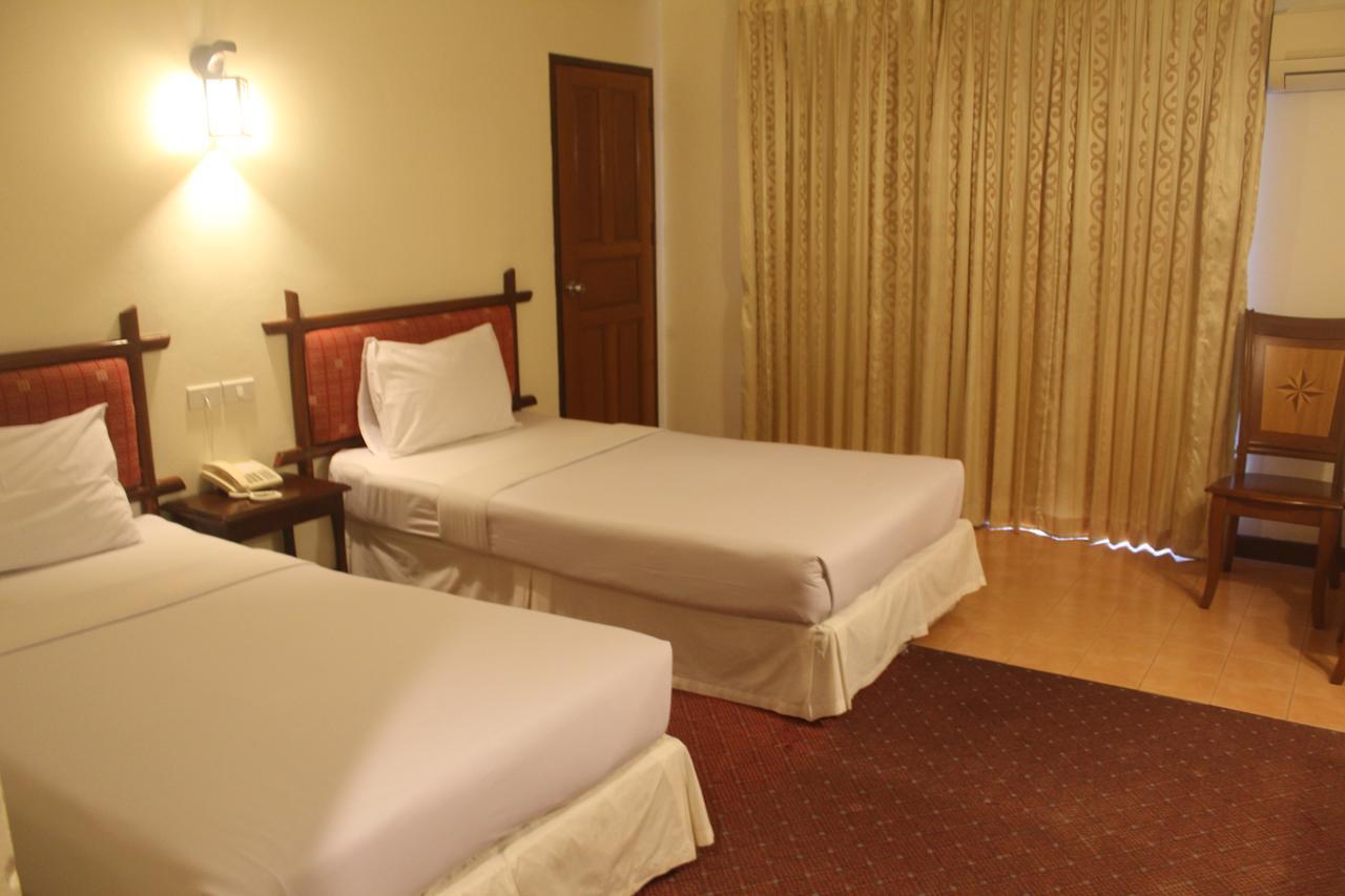 Butterfly Princess Hotel Betong Extérieur photo